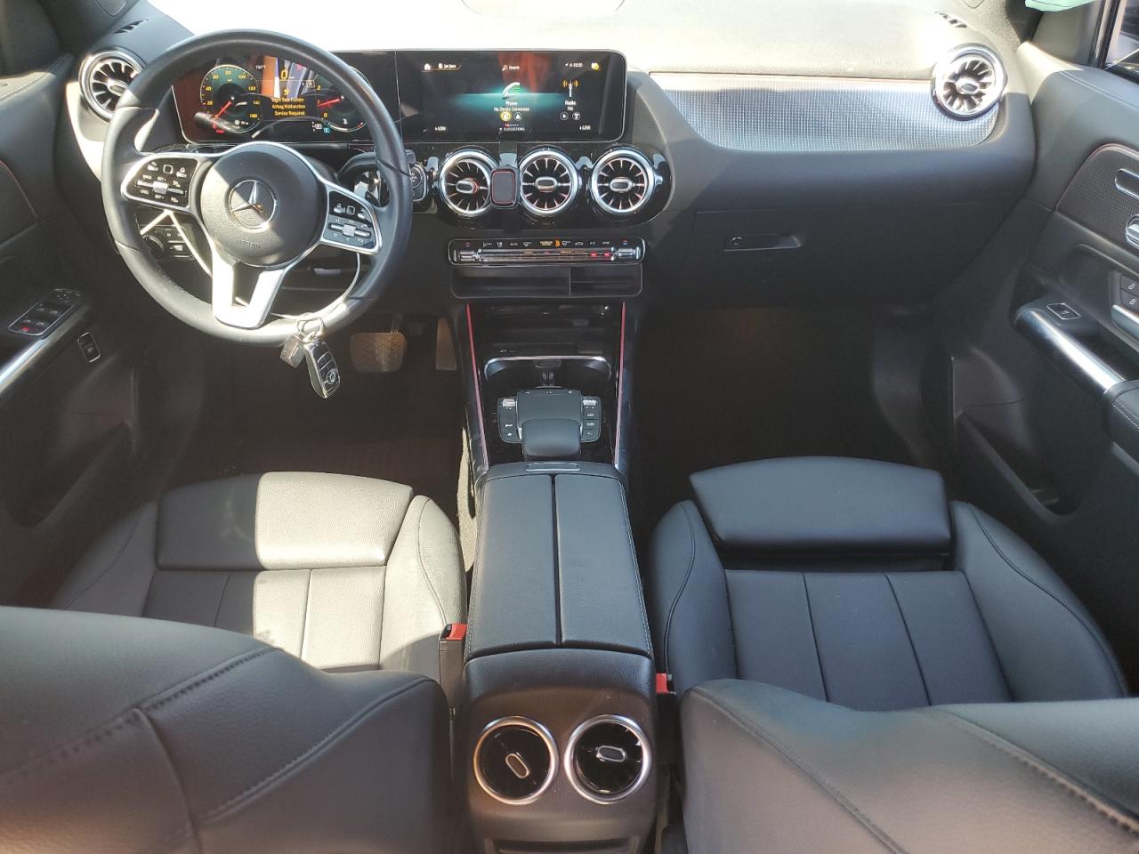 MERCEDES-BENZ GLA-CLASS 250 4MATIC