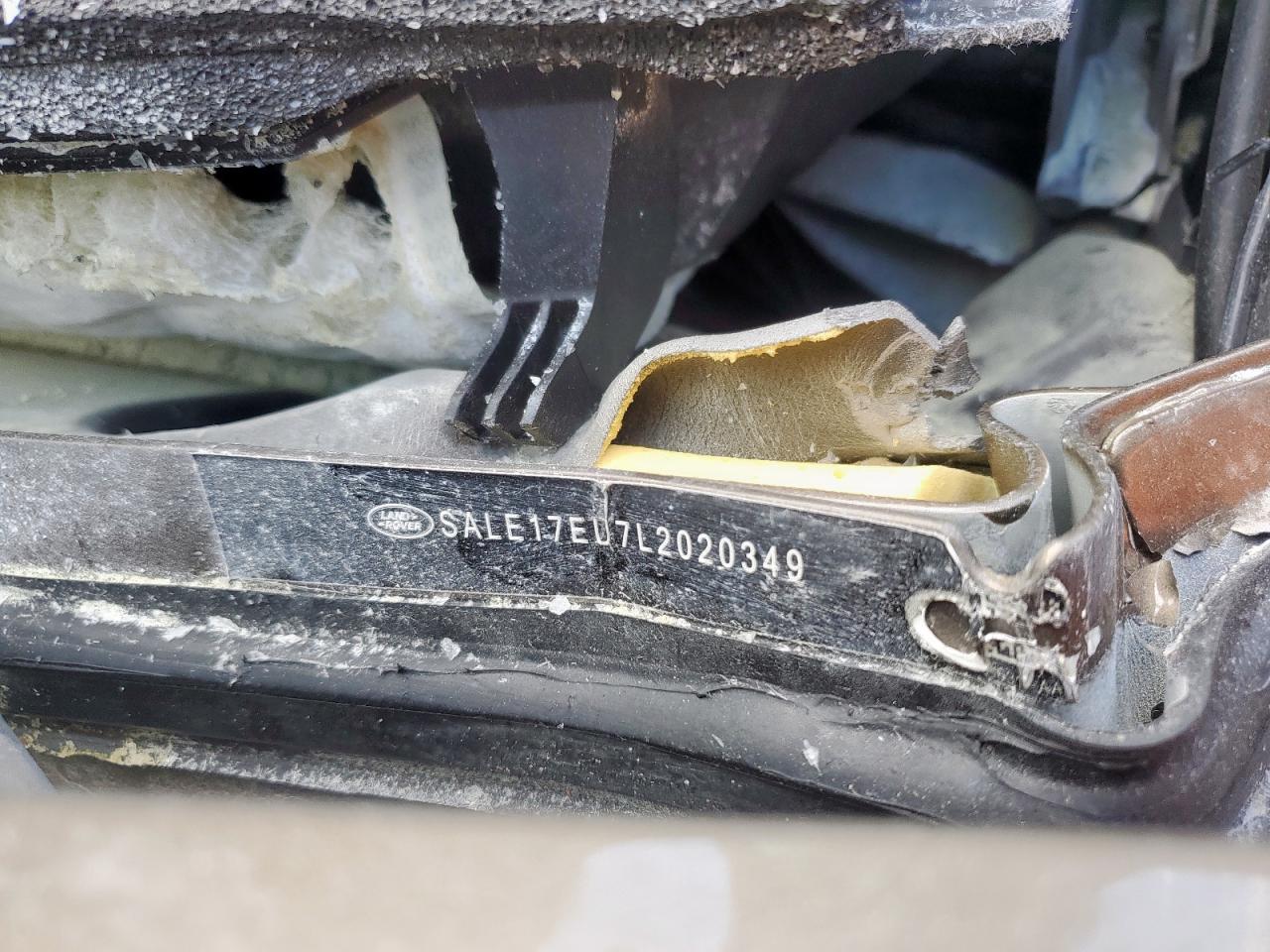 LAND ROVER DEFENDER 110 1ST EDITION