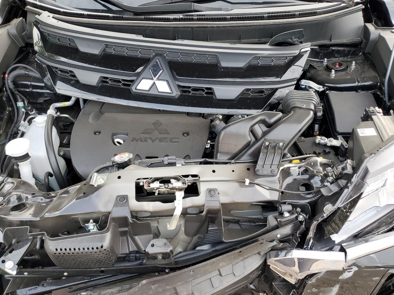 MITSUBISHI OUTLANDER S