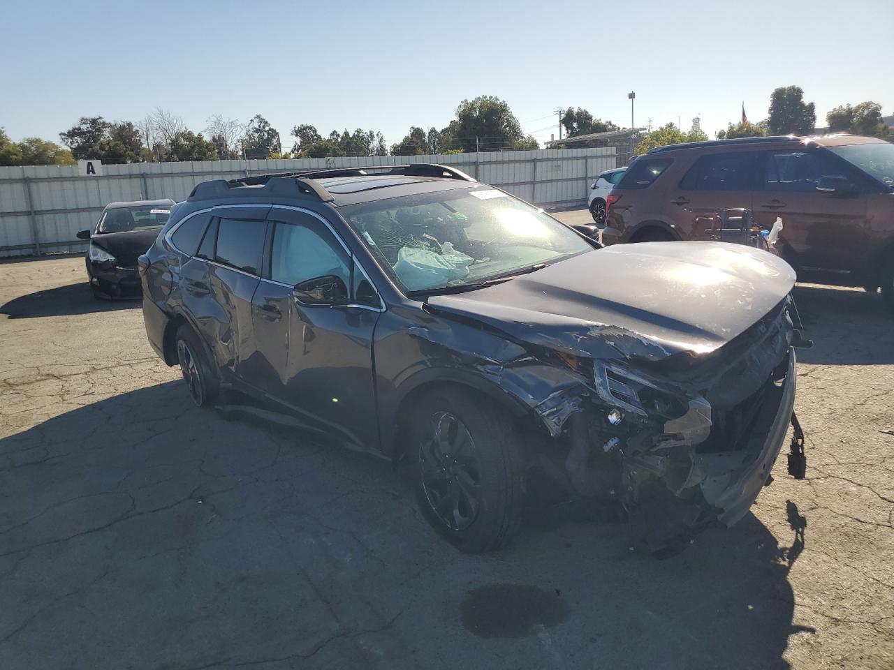 SUBARU OUTBACK ONYX EDITION XT