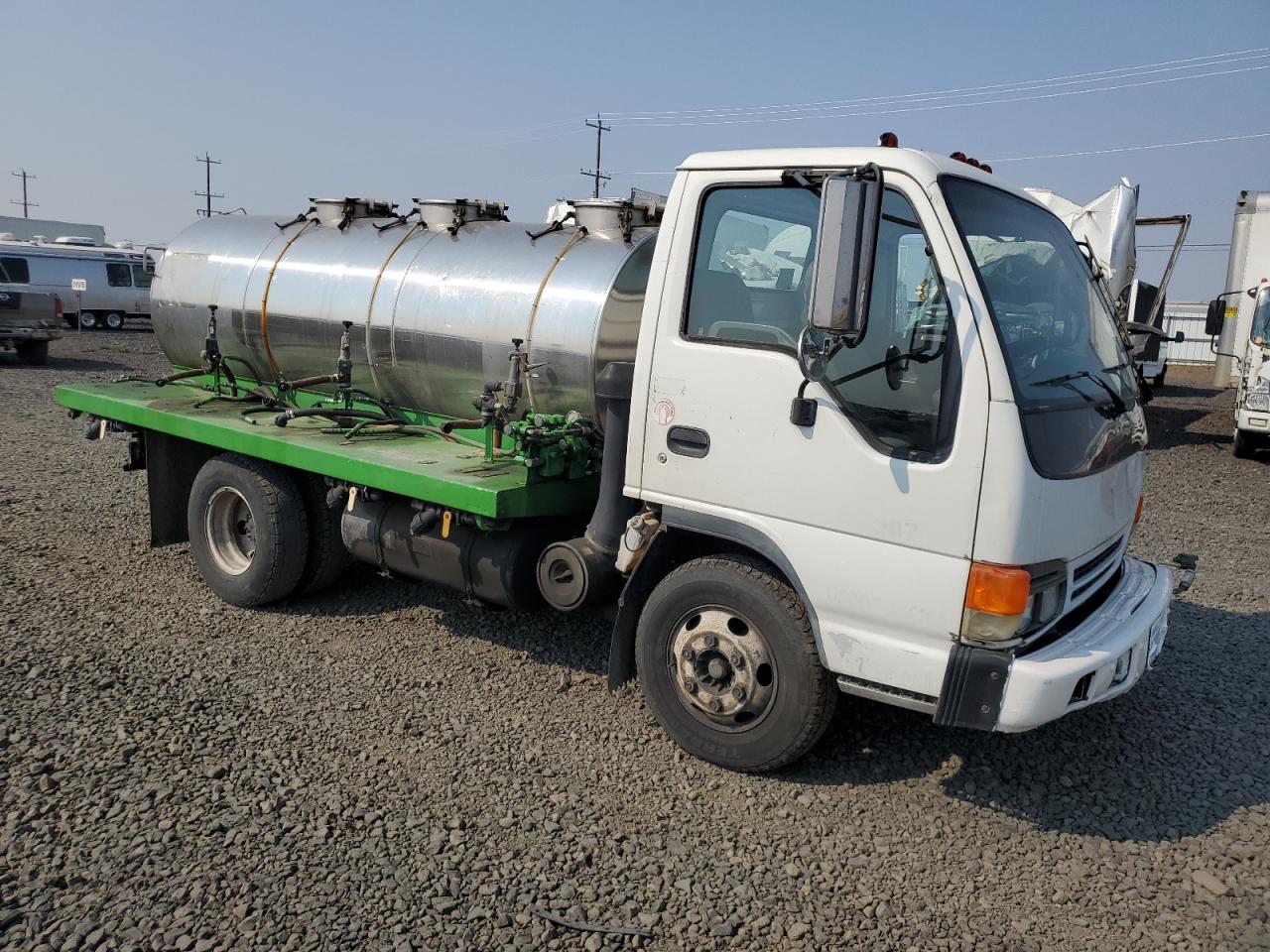 Lot #3281465995 2000 ISUZU NPR