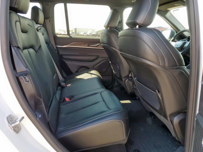 2025 JEEP GRAND CHER - 1C4RJGBG7SC287457