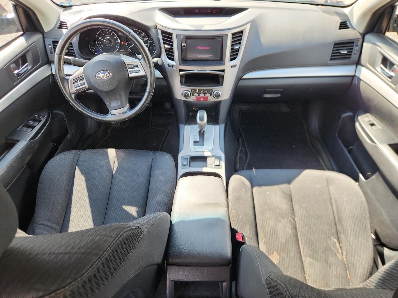 SUBARU LEGACY 2.5I PREMIUM
