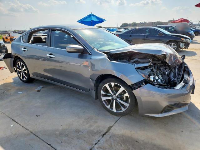 2017 NISSAN ALTIMA 1N4AL3AP2HC121301
