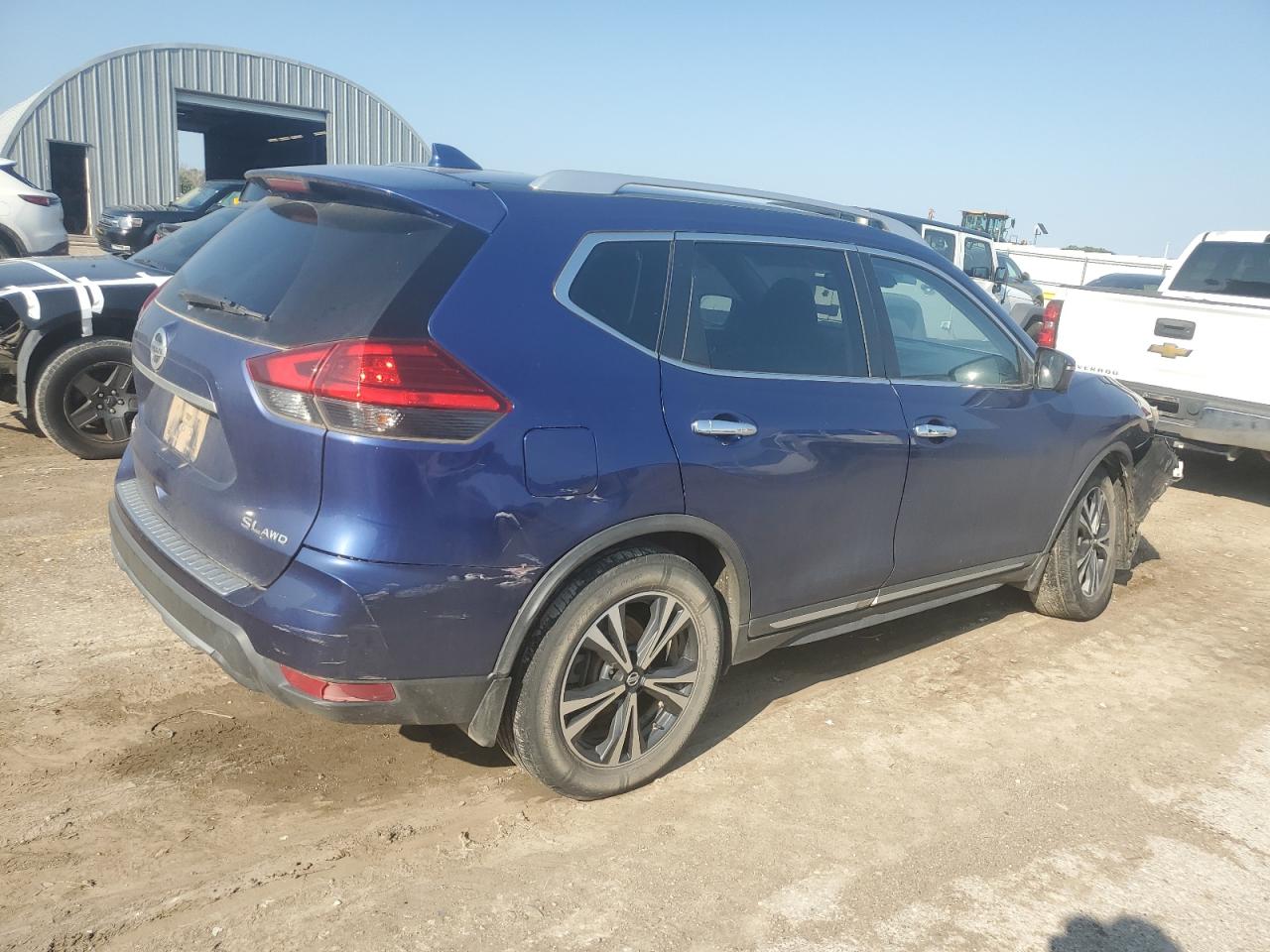 NISSAN ROGUE S