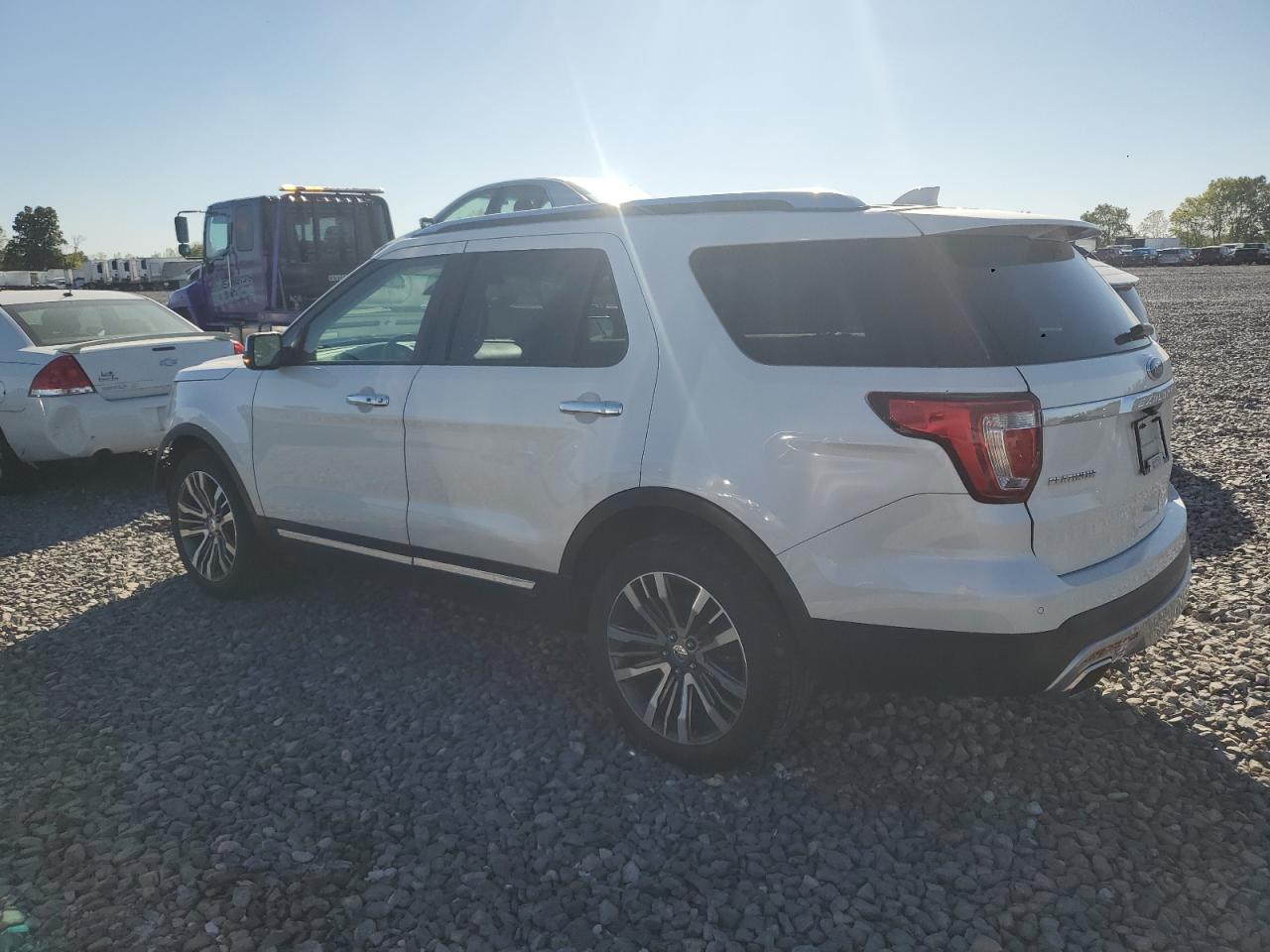 FORD EXPLORER PLATINUM