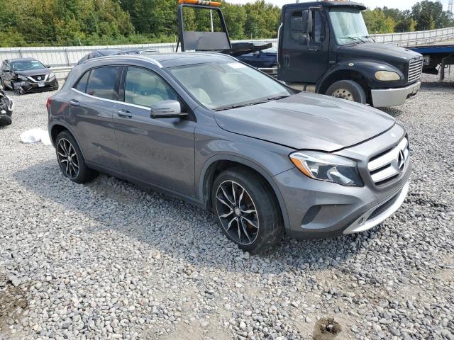 2017 MERCEDES-BENZ GLA 250 4M WDCTG4GB8HJ339127