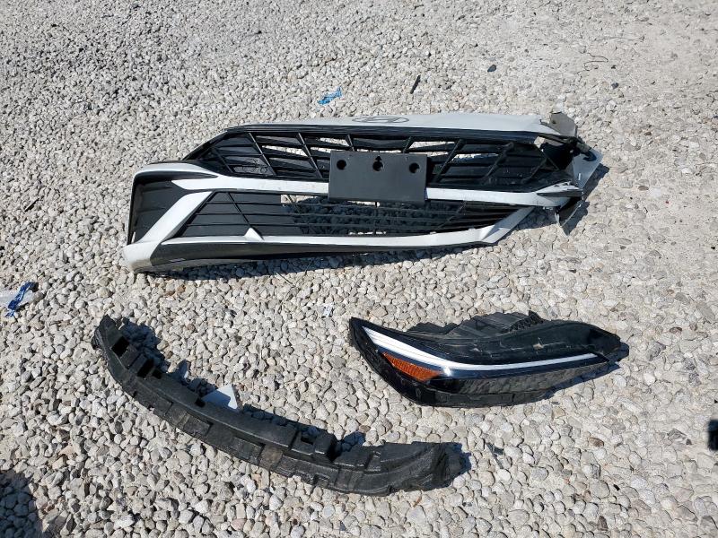 2024 HYUNDAI ELANTRA SE KMHLL4DG9RU684194