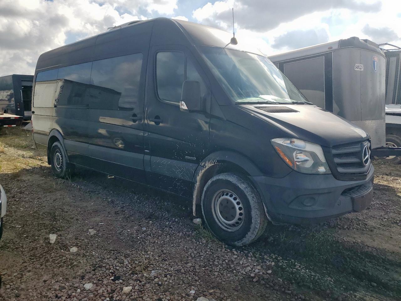MERCEDES-BENZ SPRINTER 2500