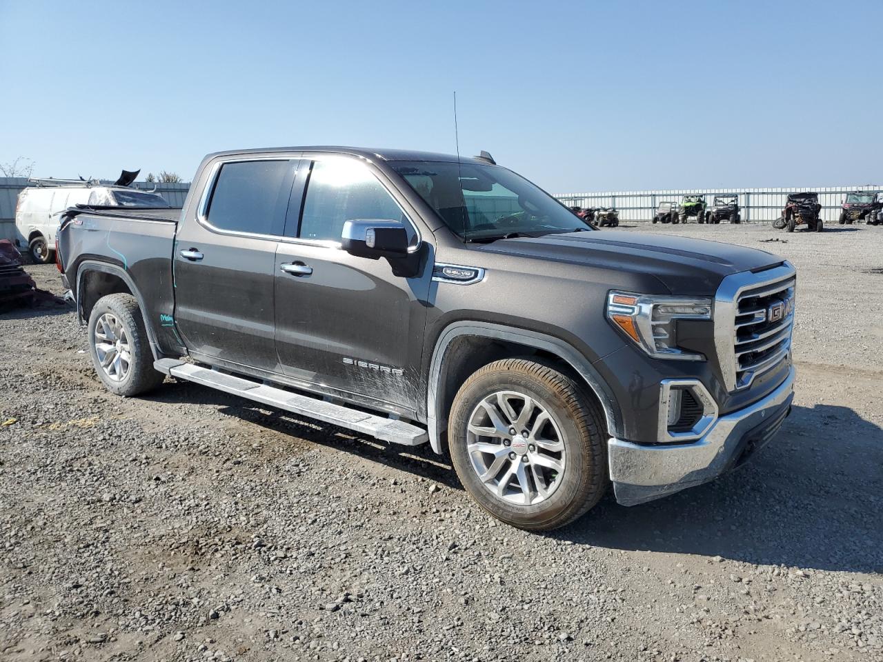 GMC SIERRA 1500 K1500 SLT