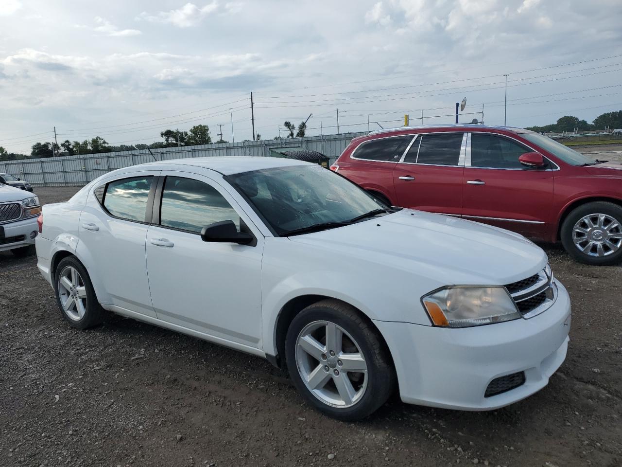 DODGE AVENGER SE