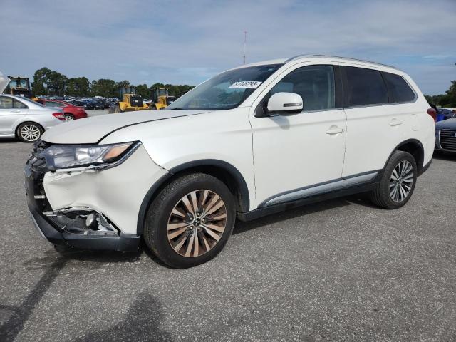 MITSUBISHI OUTLANDER 2020 white  gas JA4AZ3A33LZ023819 photo #1