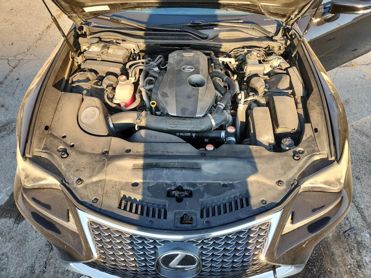 LEXUS RC 200T