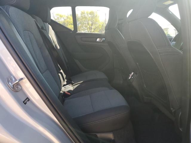 2024 VOLVO XC40 CORE YV4L12UK9R2335841