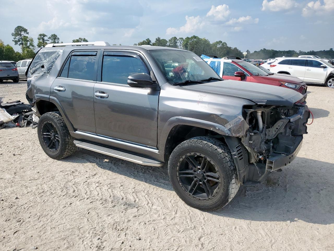 TOYOTA 4RUNNER SR5/SR5 PREMIUM