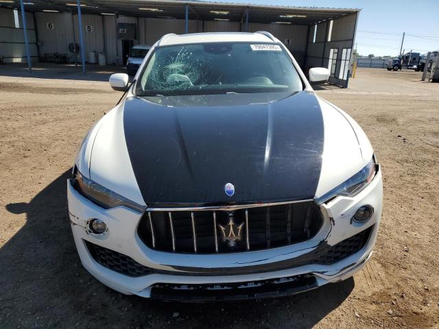 2017 MASERATI LEVANTE LU ZN661XUL3HX258888