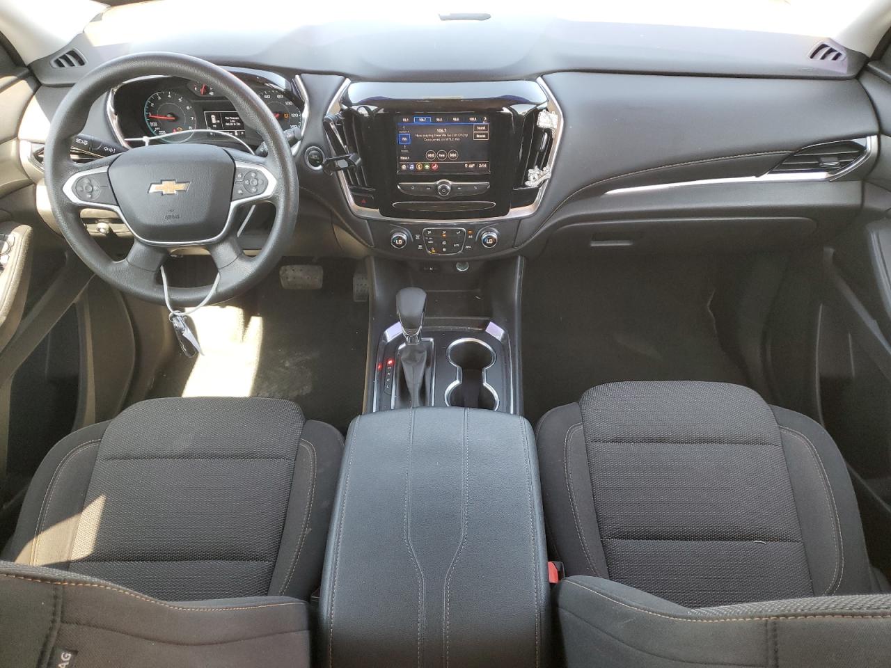 CHEVROLET TRAVERSE LS