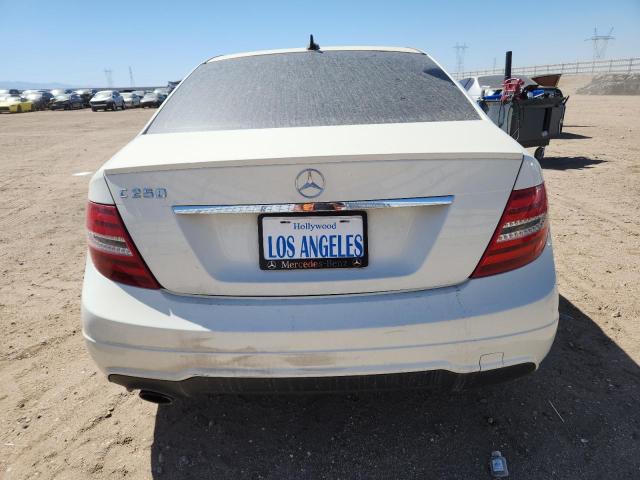 2012 MERCEDES-BENZ C 250 - WDDGF4HB1CA644038