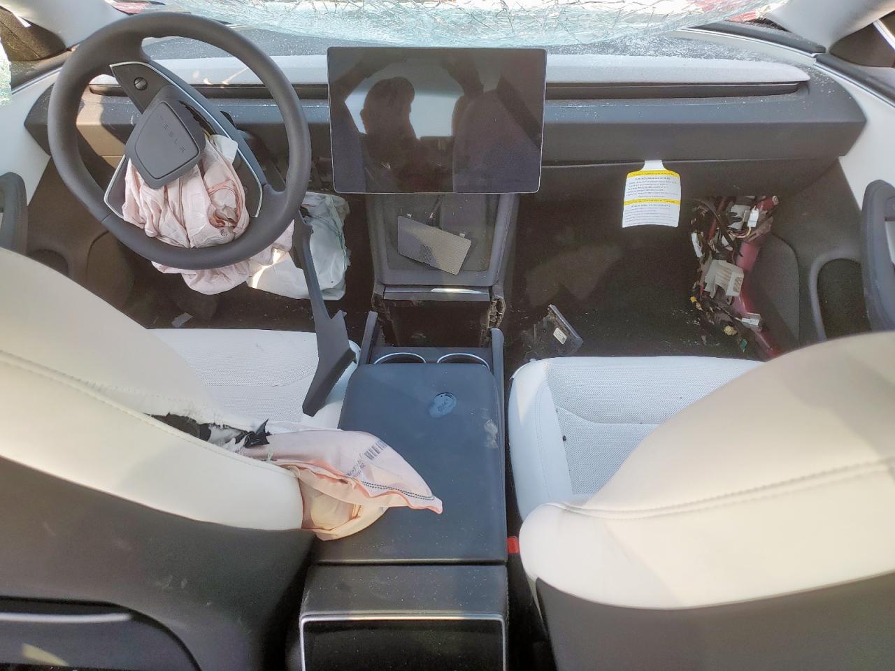 Lot #3310305975 2025 TESLA MODEL 3