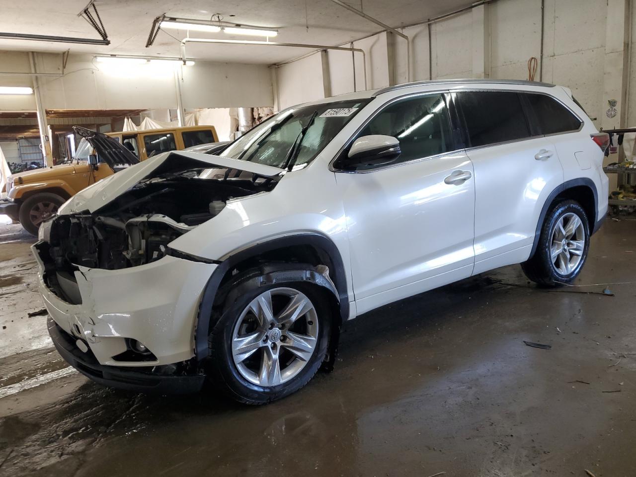 TOYOTA HIGHLANDER LIMITED