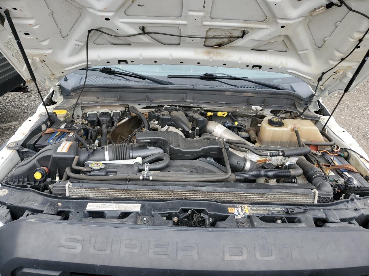 FORD F-550 SUPER DUTY