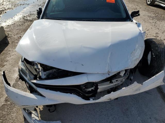 2018 TOYOTA CAMRY LE 4T1B31HK3JU001211