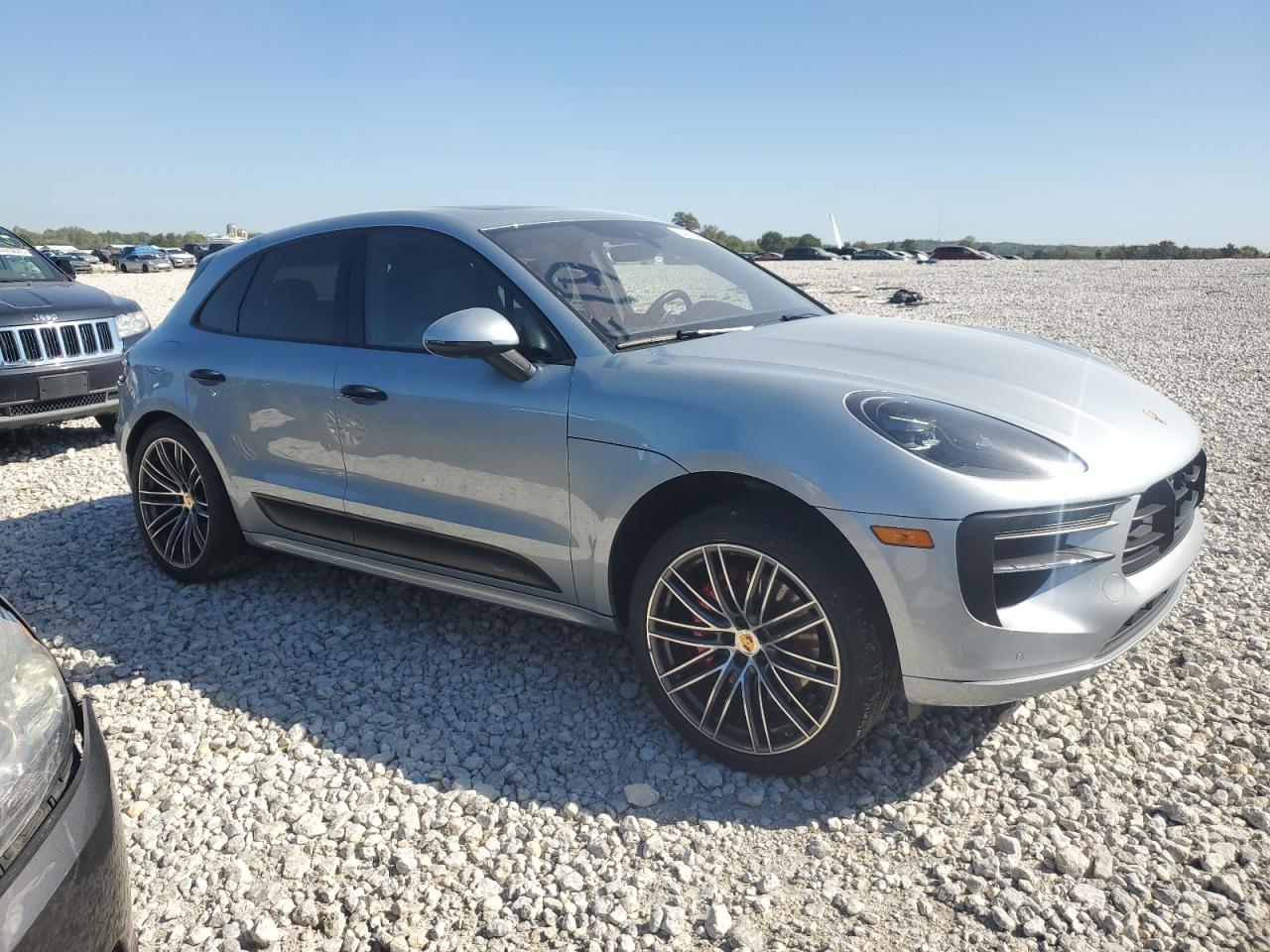 PORSCHE MACAN GTS