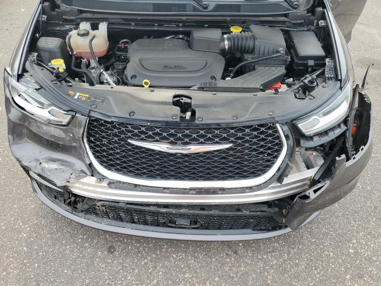 CHRYSLER PACIFICA TOURING L