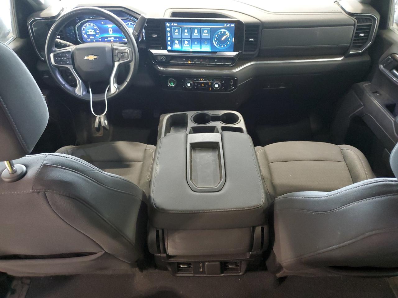 CHEVROLET SILVERADO K1500 LT