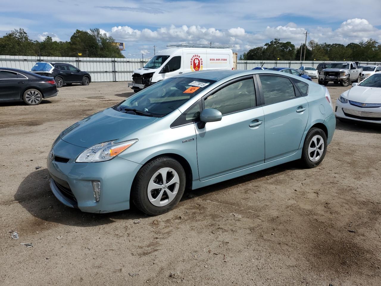 TOYOTA PRIUS