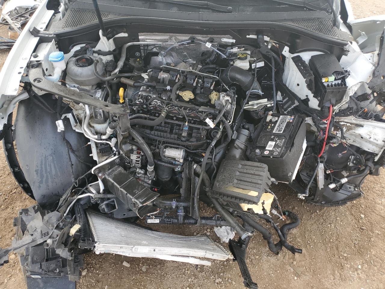 VOLKSWAGEN TIGUAN SE