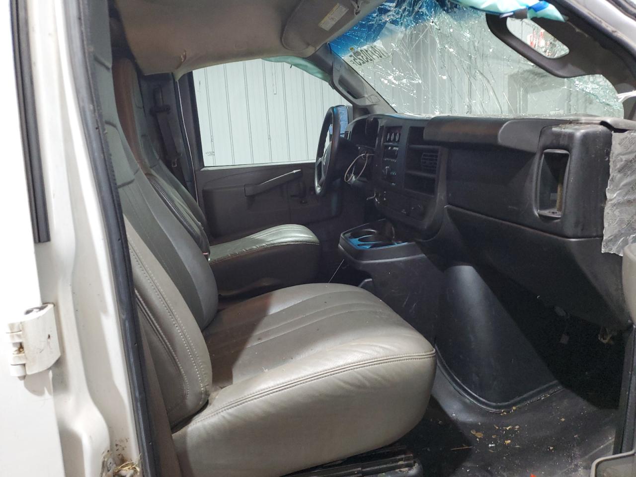 CHEVROLET EXPRESS G2500