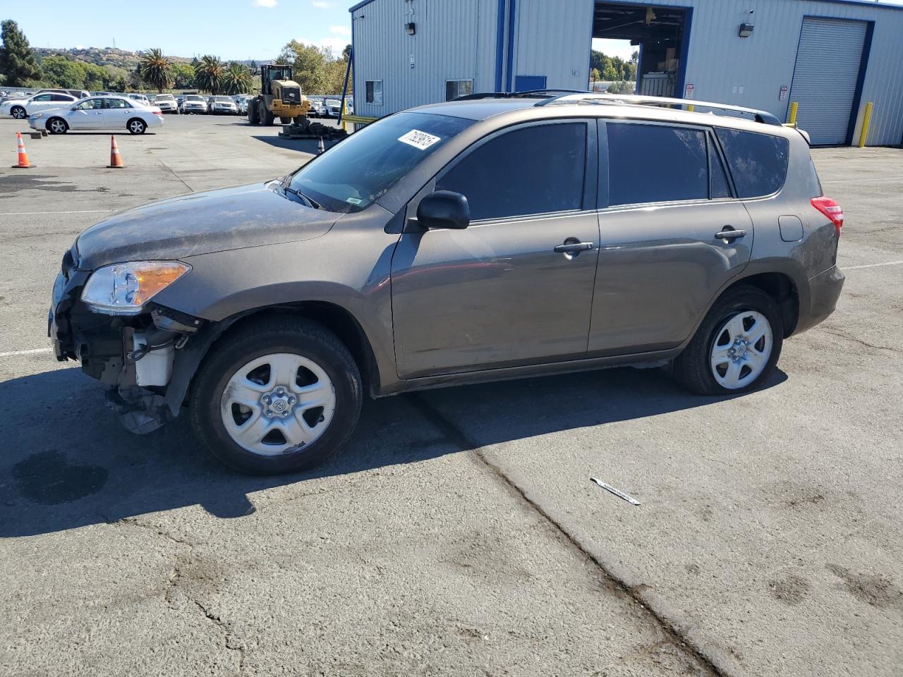  Salvage Toyota RAV4