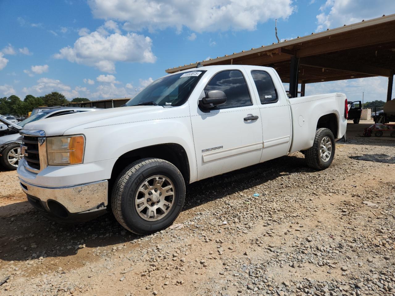 GMC SIERRA 1500 C1500 SLE