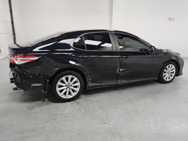 2018 TOYOTA CAMRY L 4T1B11HK4JU630255