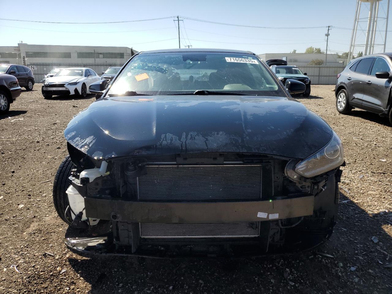 HYUNDAI VELOSTER BASE