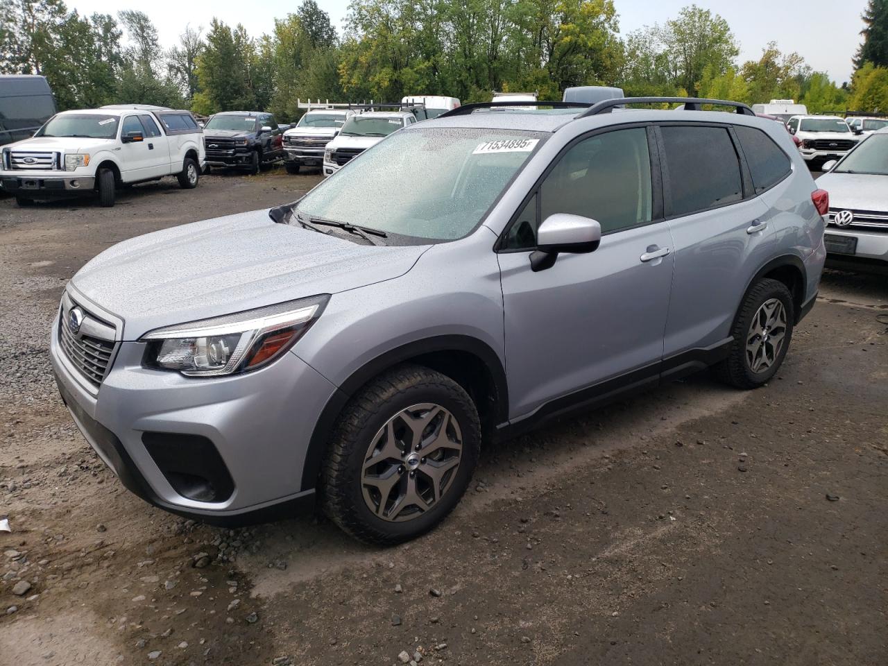 SUBARU FORESTER PREMIUM