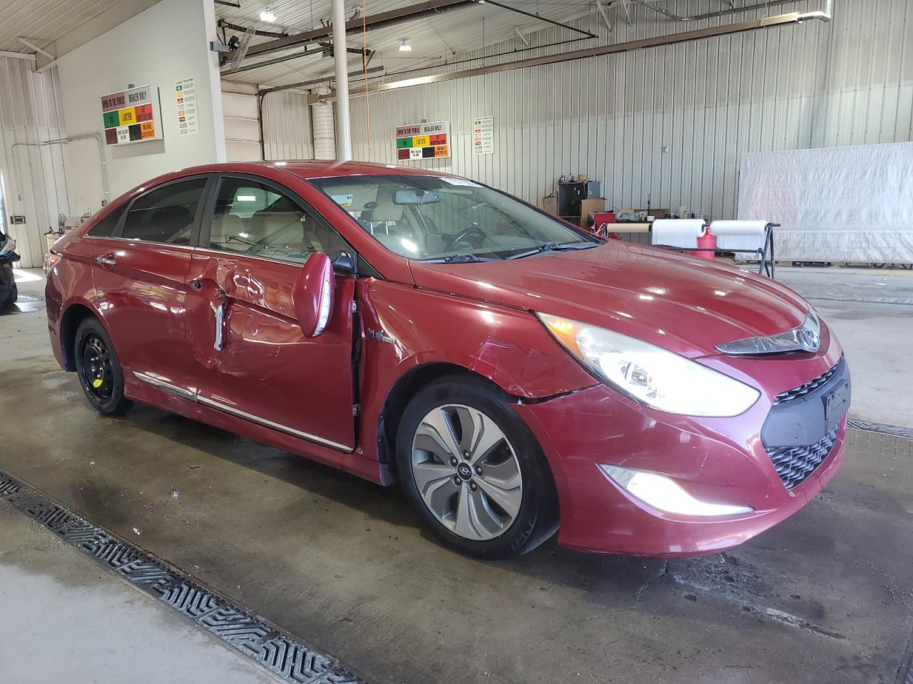 HYUNDAI SONATA HYBRID