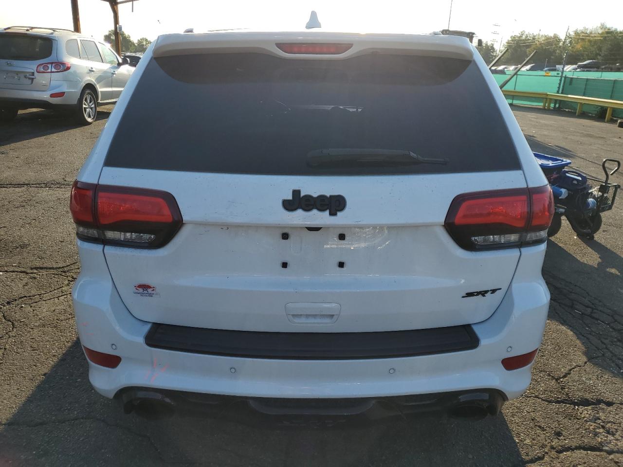 JEEP GRAND CHEROKEE SRT-8
