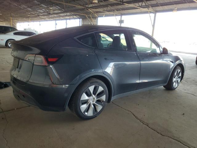 2024 TESLA MODEL Y 7SAYGDED1RF052031
