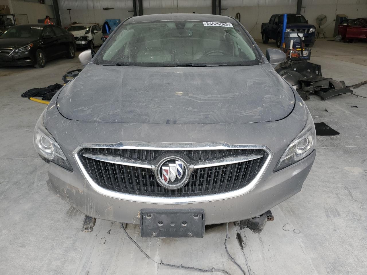 BUICK LACROSSE ESSENCE