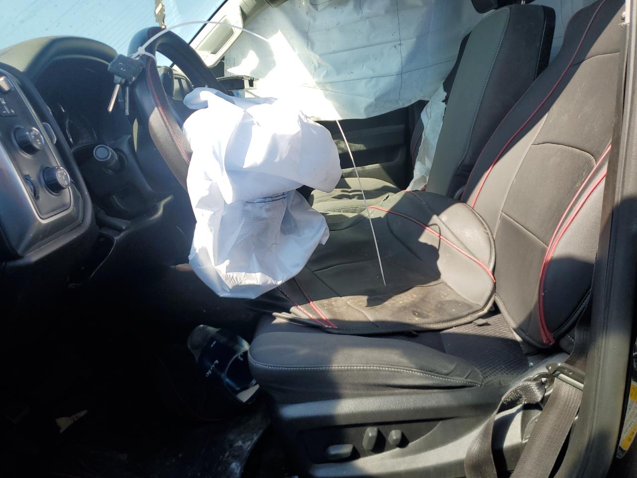 CHEVROLET SILVERADO K1500 LT