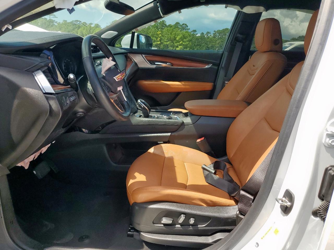 CADILLAC XT5 PREMIUM LUXURY