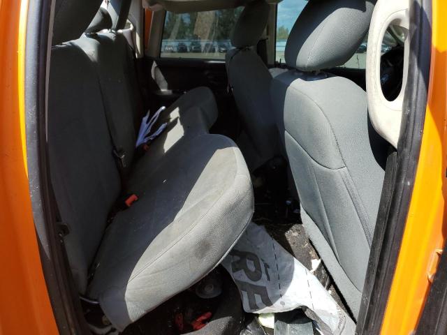 2015 RAM 1500 ST 1C6RR7FT7FS595599