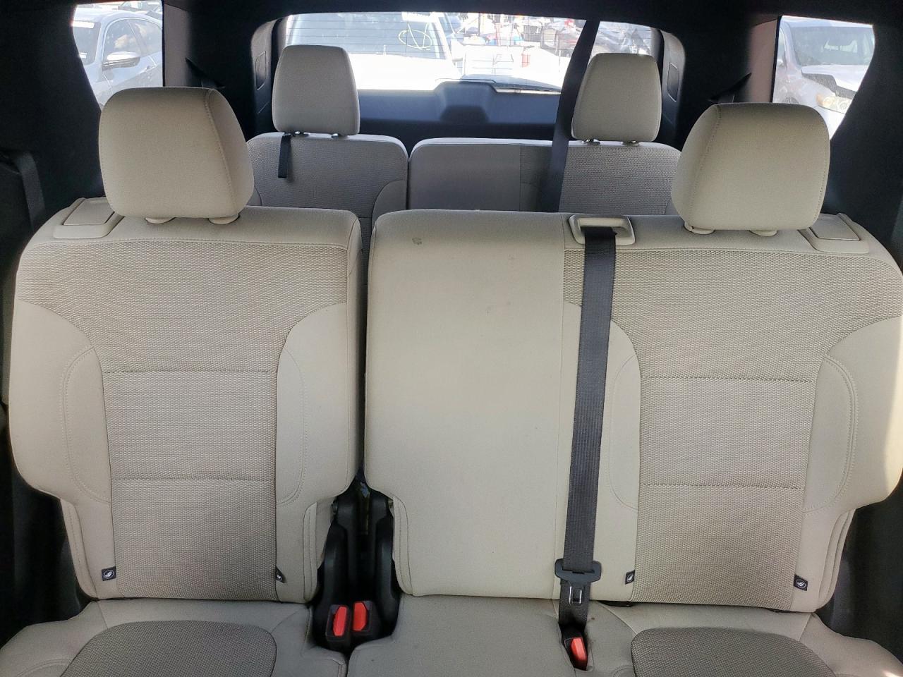 CHEVROLET TRAVERSE LS