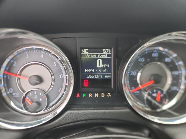 2014 CHRYSLER TOWN & COU - 2C4RC1BG2ER242753