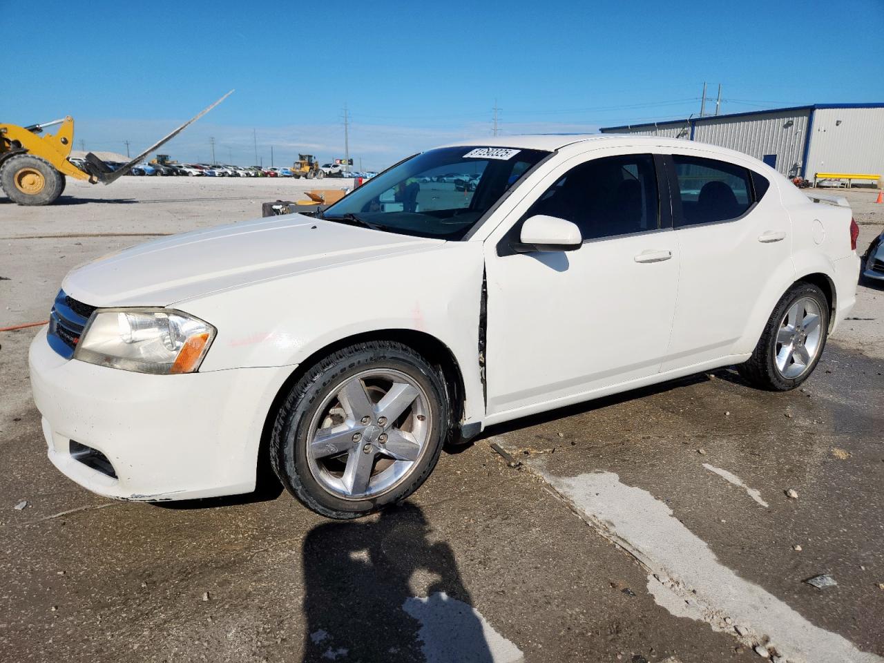 Lot #3254803149 2011 DODGE AVENGER LU