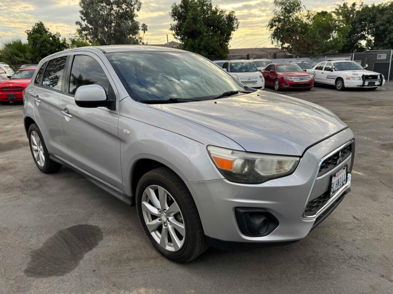 MITSUBISHI OUTLANDER ES