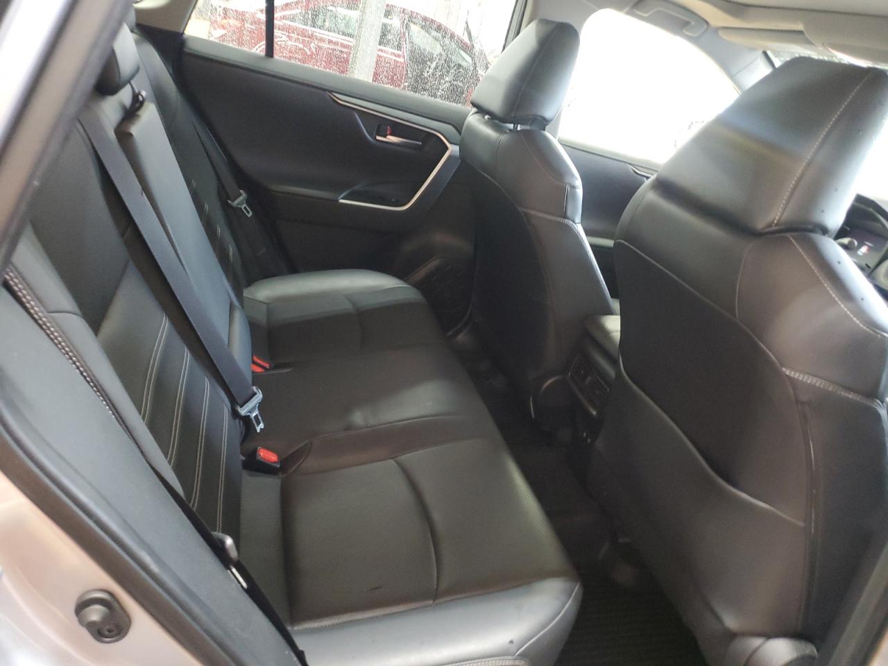 TOYOTA RAV4 LIMITED
