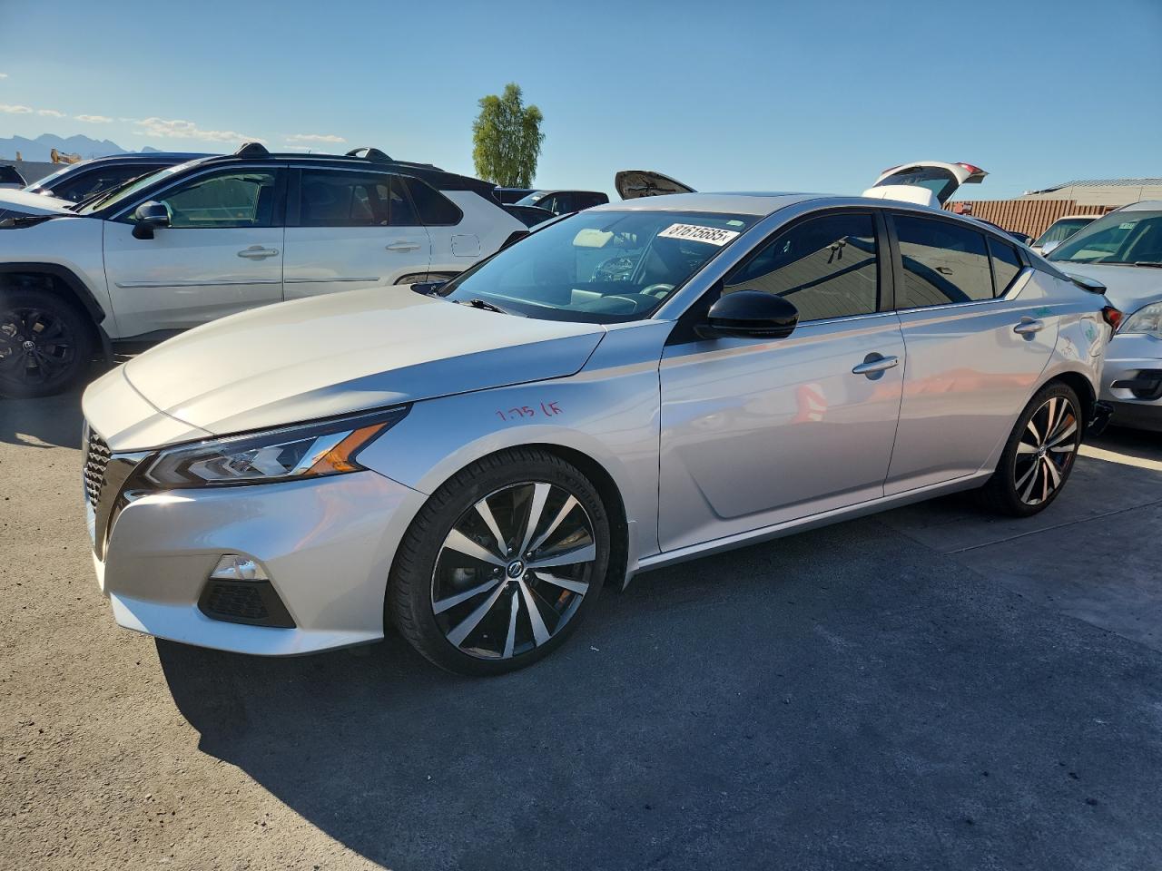 NISSAN ALTIMA SR